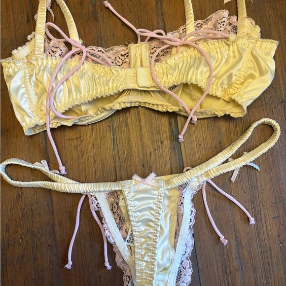 Rare!  For love and lemons original Jayden bra and thong set - Picture 10 of 16